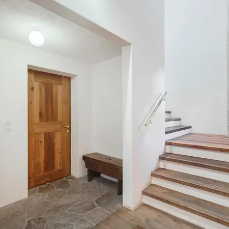 3 Antico Fienile Nel Centro Di Ferienhaus Samedan