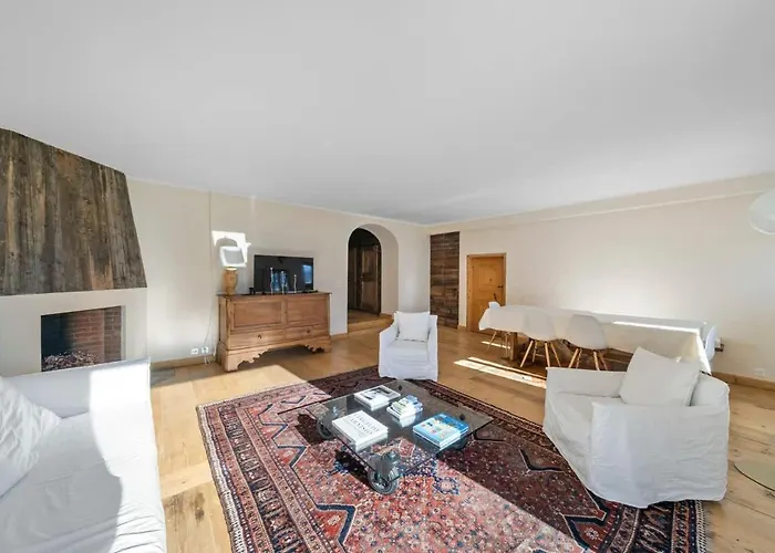 Vakantiehuis 3 Antico Fienile Nel Centro Di Samedan