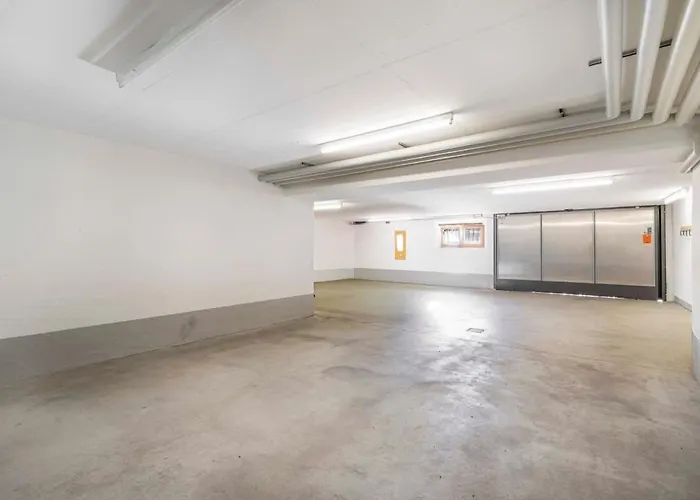 3 Antico Fienile Nel Centro Di Samedan